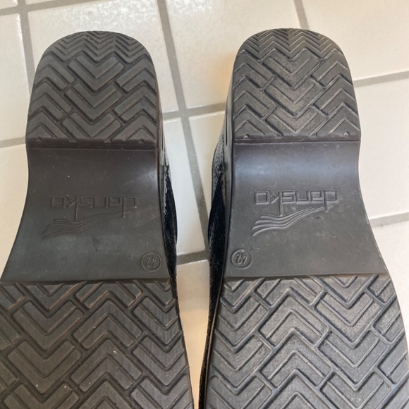 Dansko Clogs size 42 - Picture 5 of 5